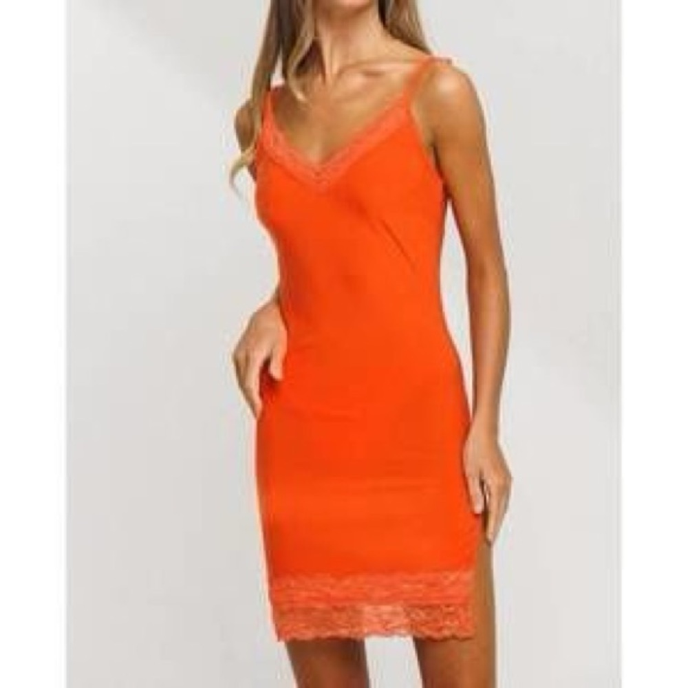 BETTER BE Sunset Lace Trim Bodycon Dress In Orange